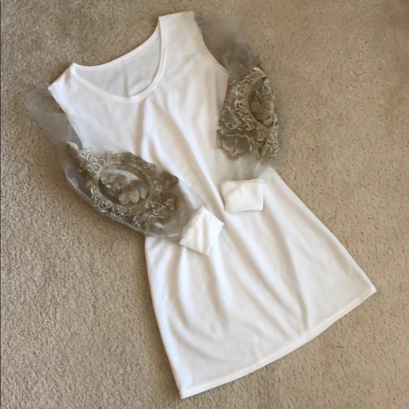 GET THE LOOK! Designer White Shift Dress - Picture 2 of 8